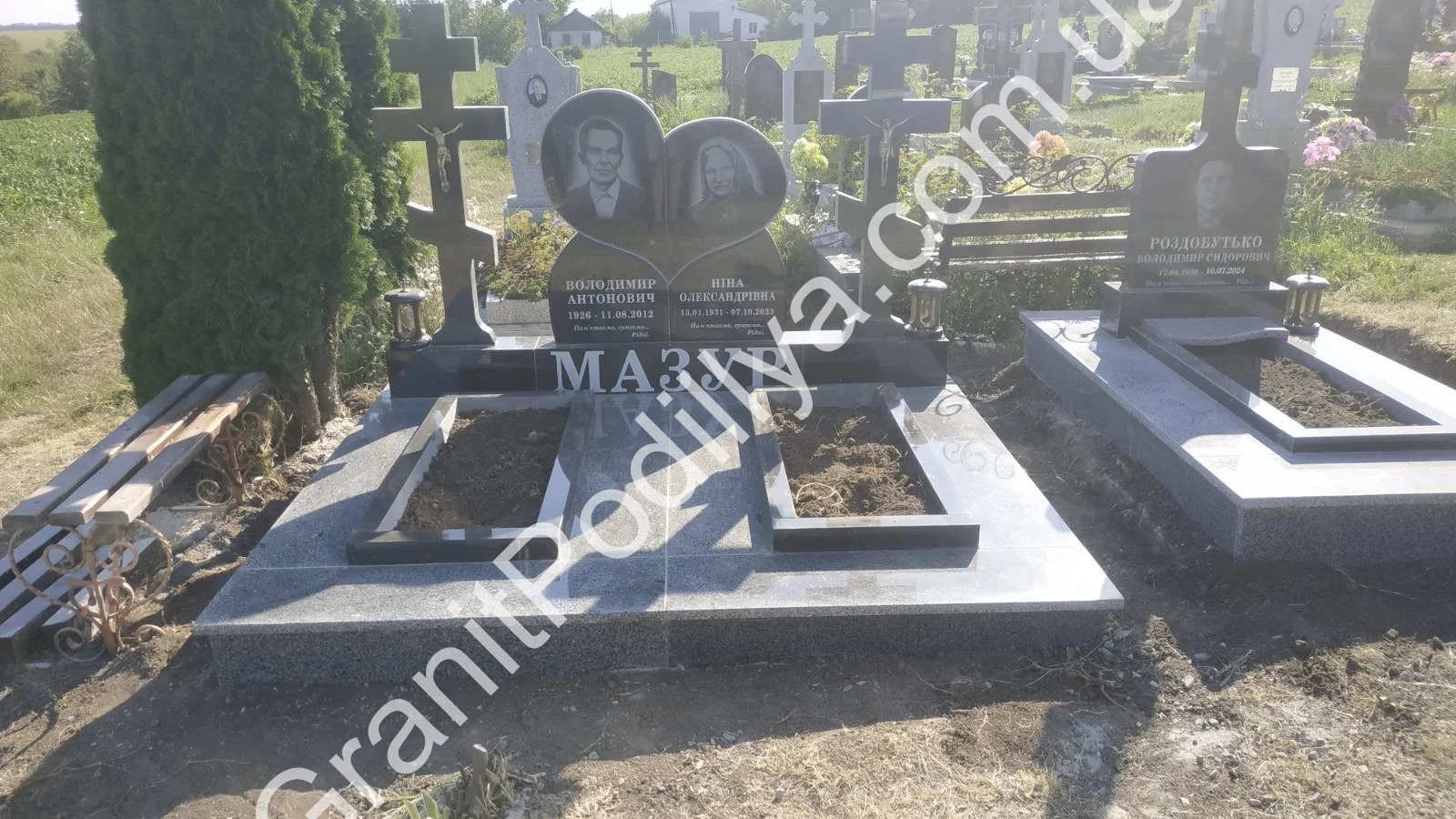 Одинарний пам'ятник з граніту - Кам'янець-Подільський | GranitPodillya